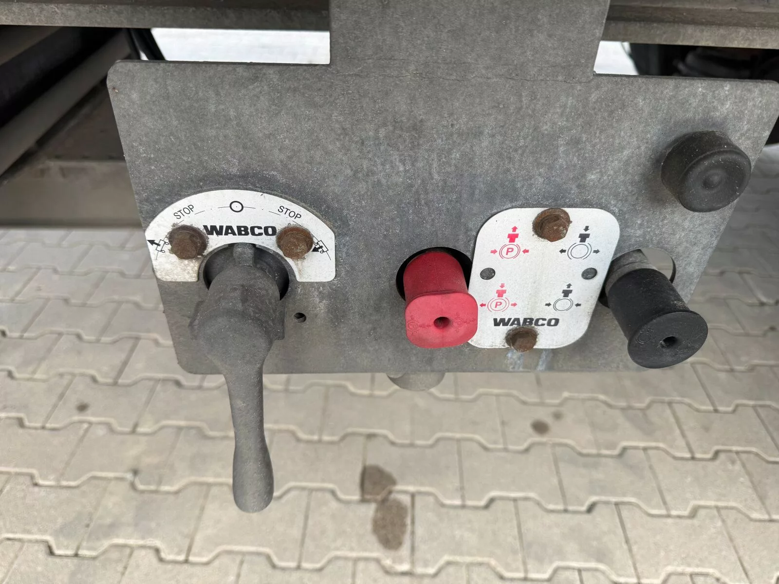 Fahrzeugabbildung Orten Boehm Tandem 7.7m Getränke