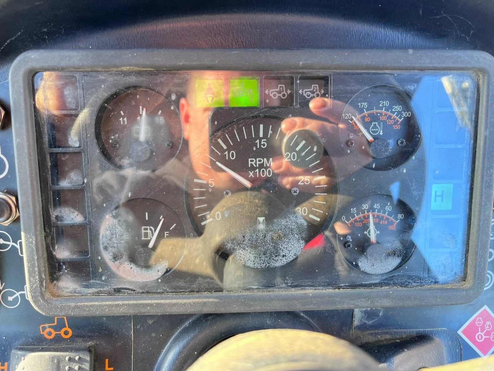 Fahrzeugabbildung Ditch Witch RT 115H + H1032 Grabenfräse