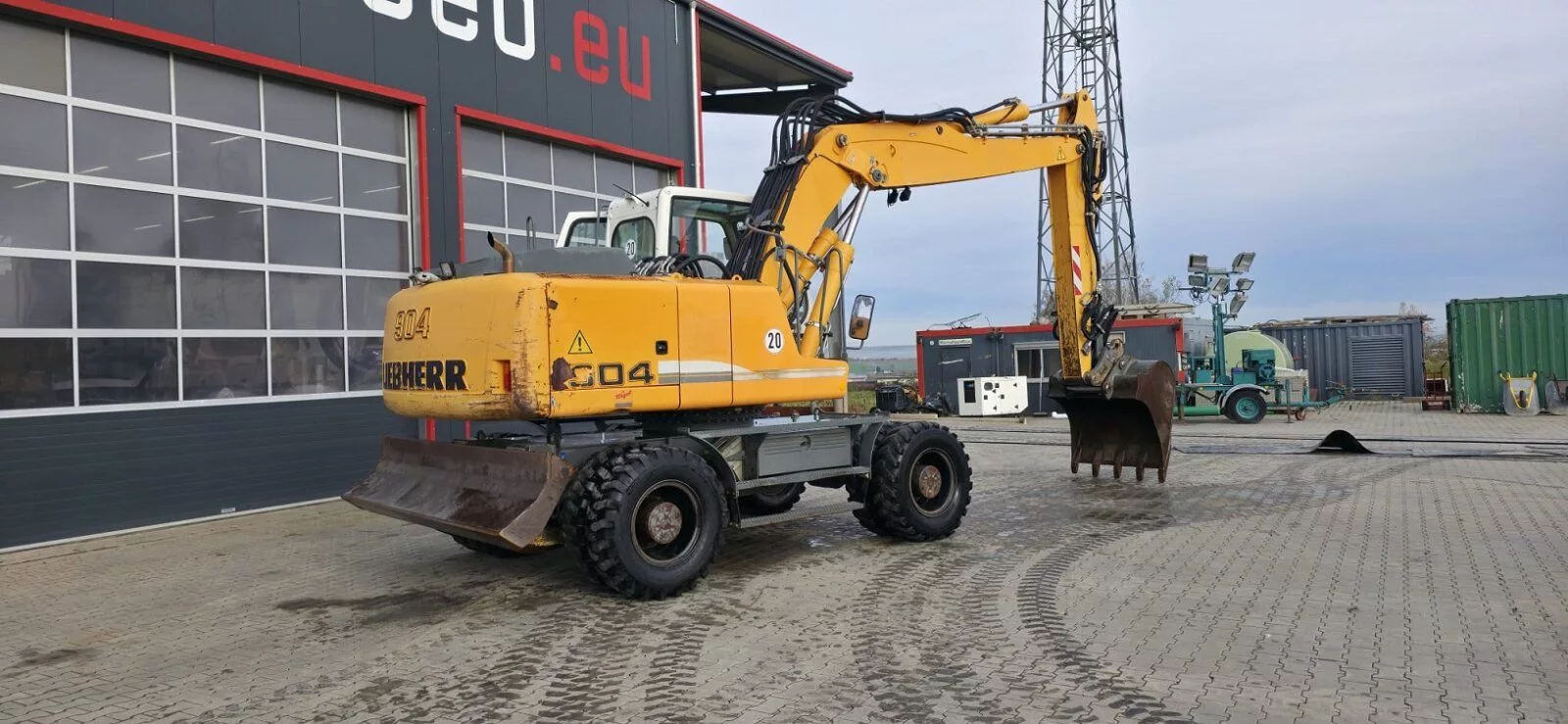 Fahrzeugabbildung Liebherr A 904 C Litronic / Likufix