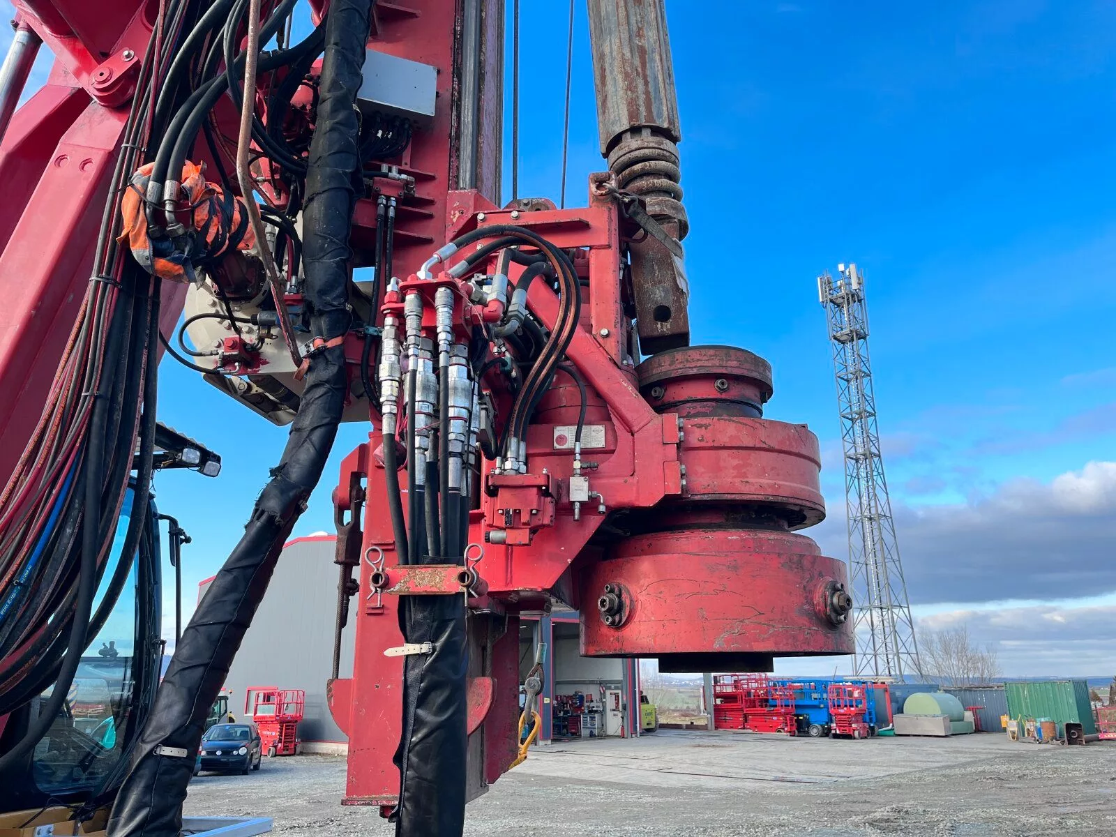 Fahrzeugabbildung Andere RH 12 inkl. Kellystange und Bohrtisch