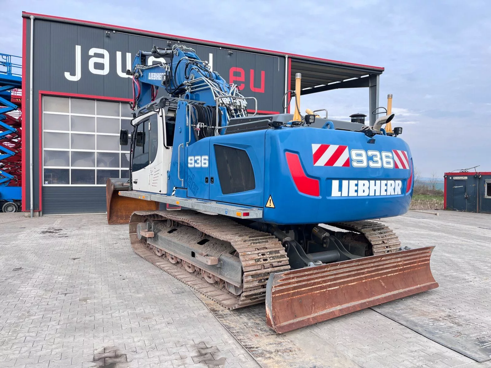 Fahrzeugabbildung Liebherr R 936 LC /Verstellb. Kabine / GPS 3D/ Neuwertig