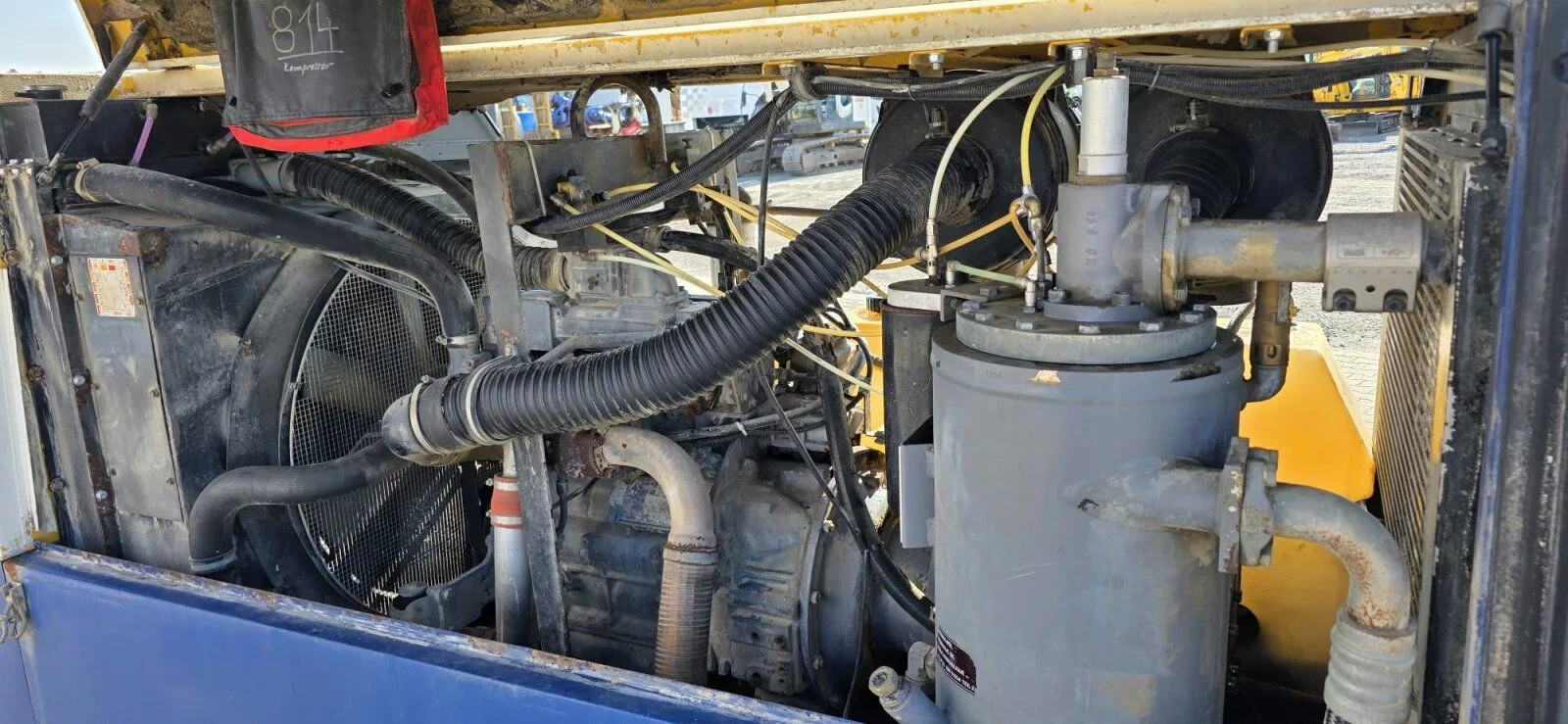 Fahrzeugabbildung Atlas Copco Compair C110-9 / Kompressor 11.3 bar / 9 m3