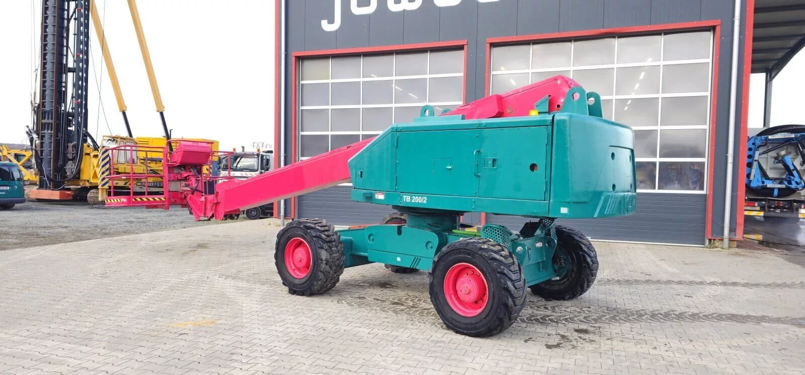 Fahrzeugabbildung Haulotte AICHI SP 18A / Arbeitsbühne H 20 m