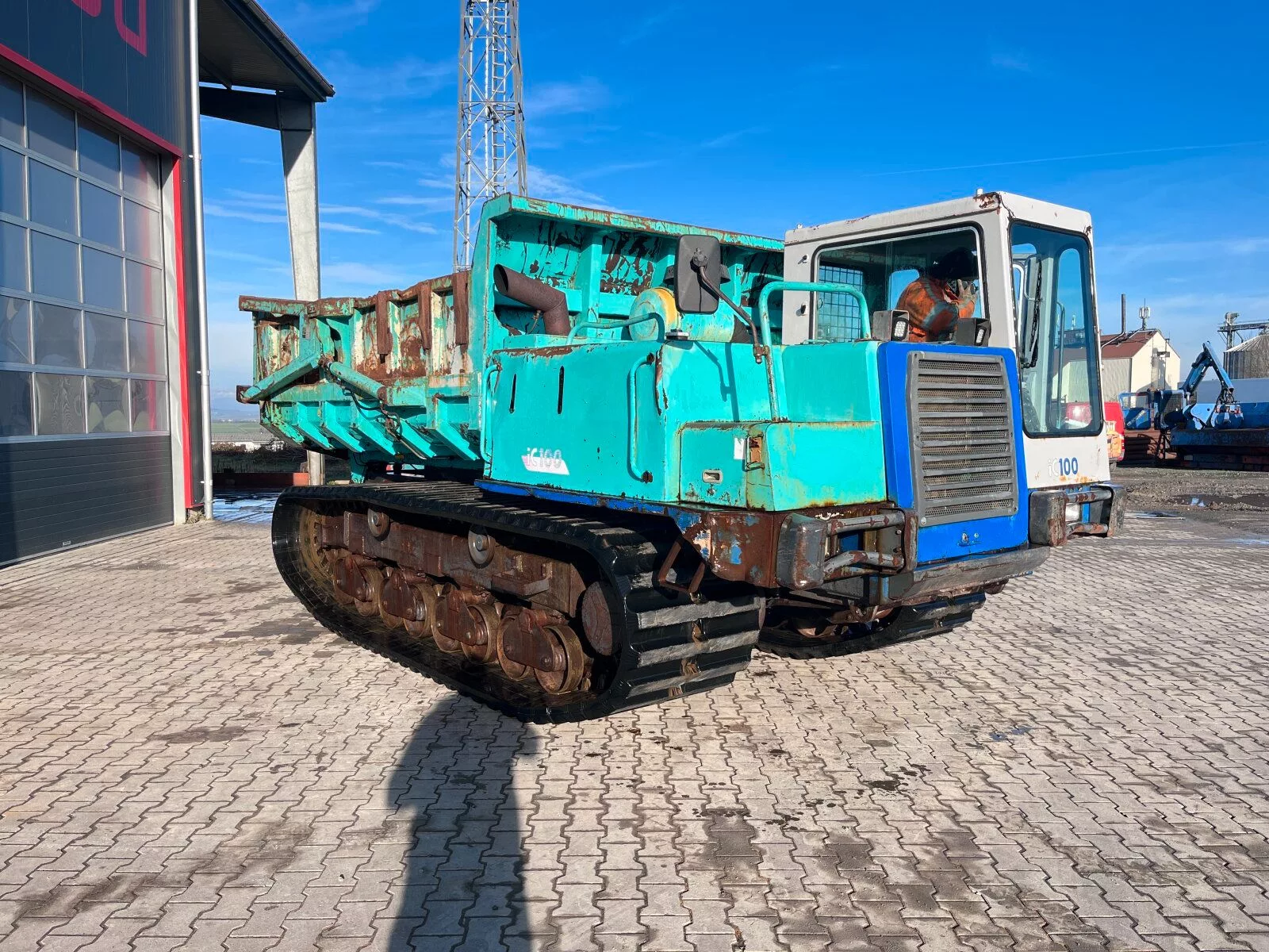 Fahrzeugabbildung IHI IHI IC100-2 Raupendumper