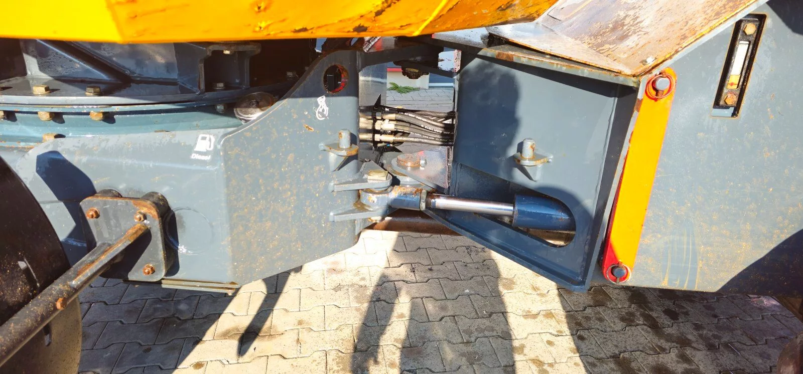 Fahrzeugabbildung Bergmann Bergmann 2090R Dumper 9,0 to / 3 Seiten Kipper