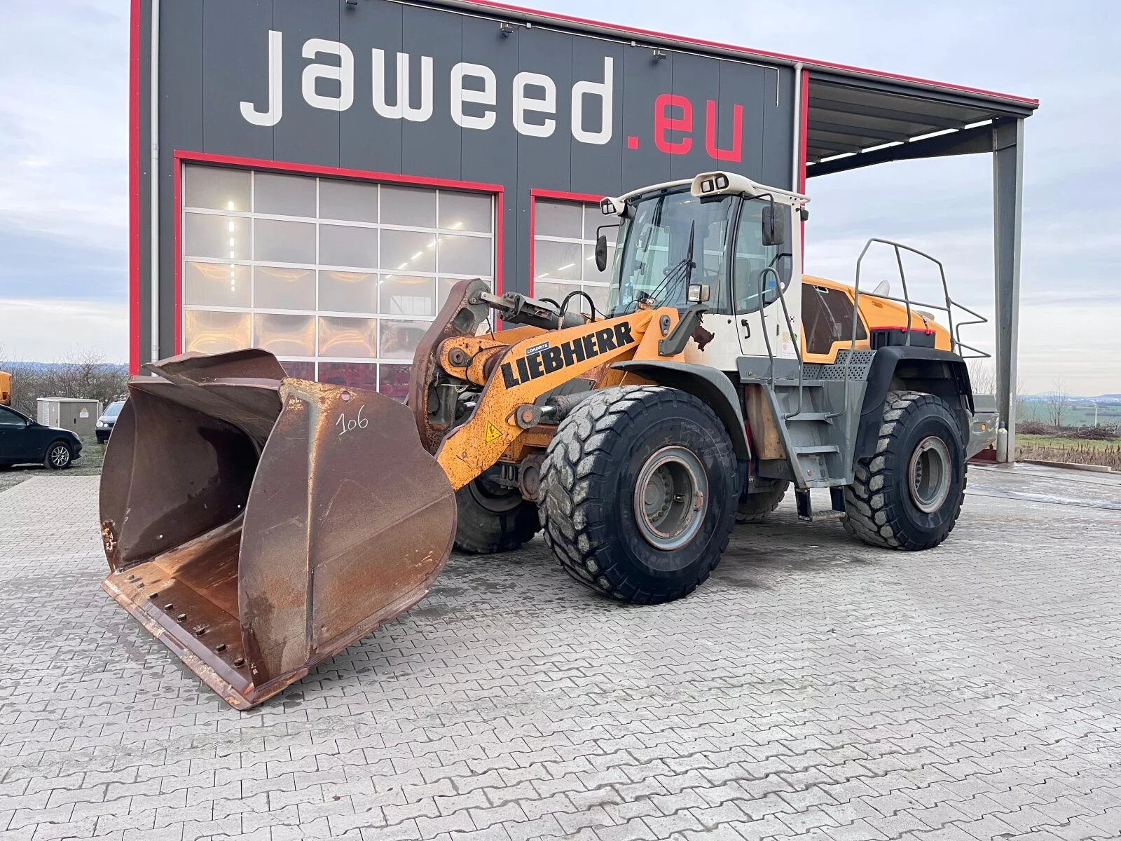 Fahrzeugabbildung Liebherr L 576 / 4x4 / Schaufel / 1. Hand