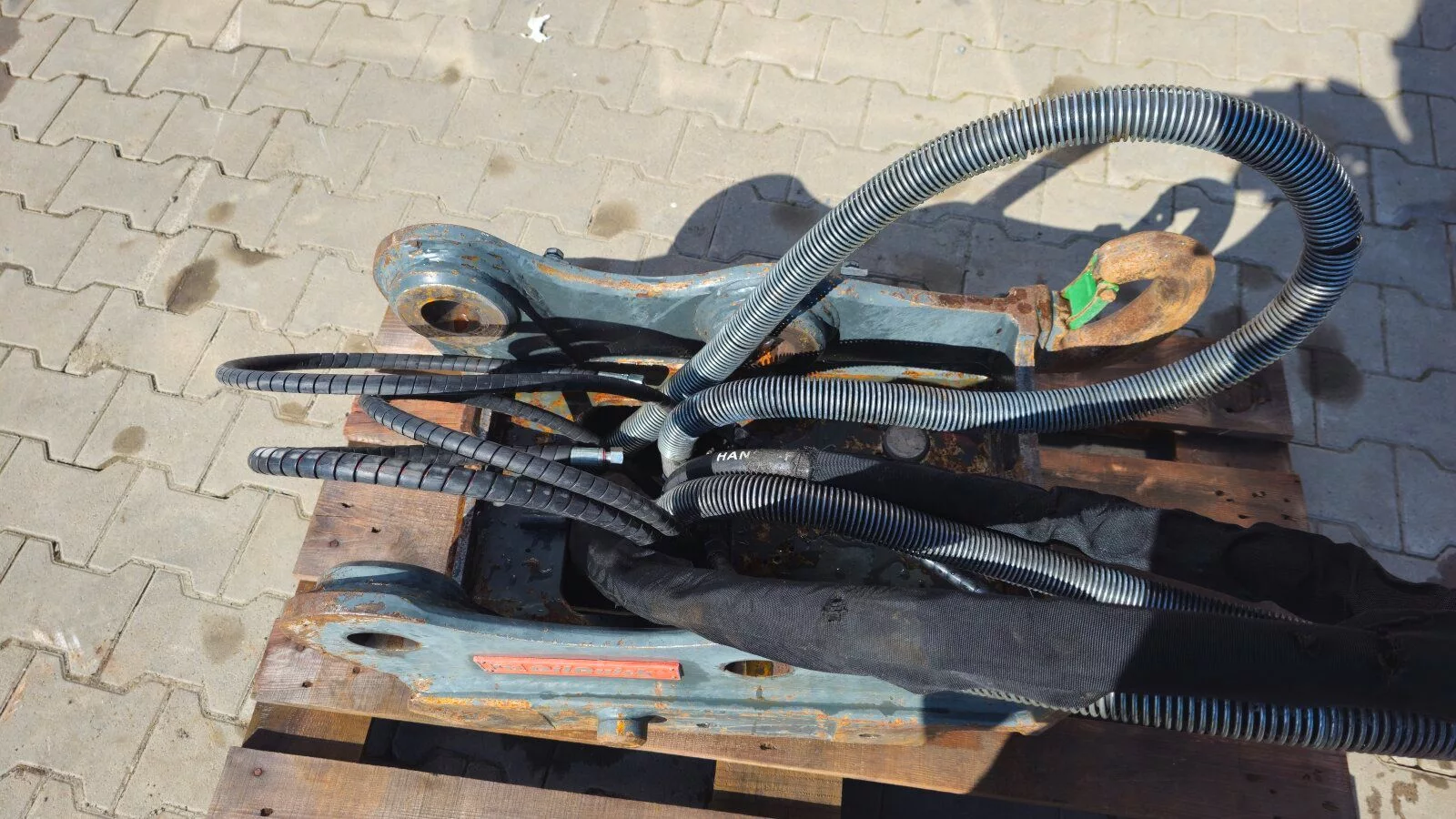 Fahrzeugabbildung Liebherr 918 Oilquick Quick coupler OQ65 Schnellwechsler