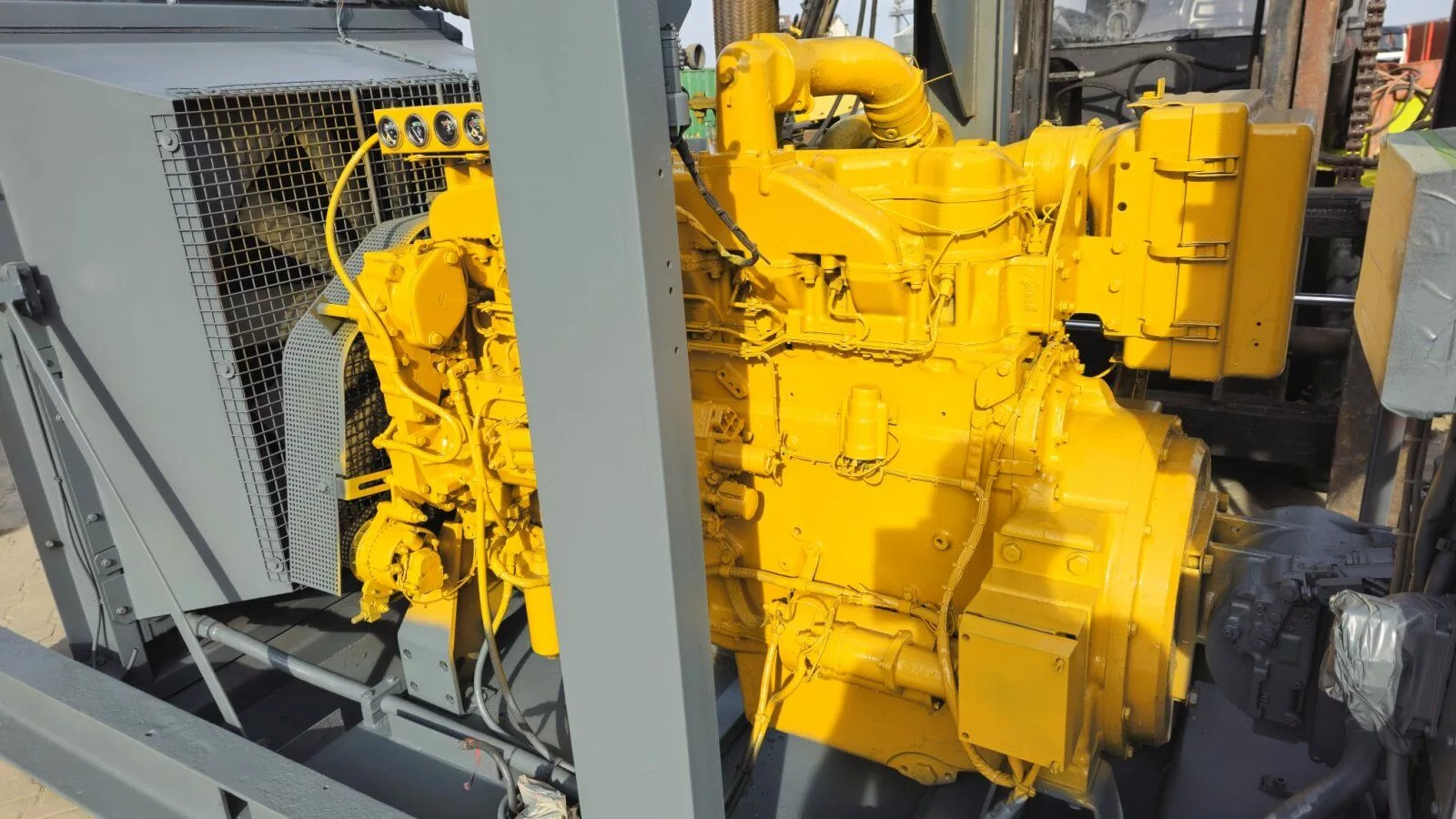 Fahrzeugabbildung Andere PTC 25H2 Freireiter / Pfahlhammer-Extraktor