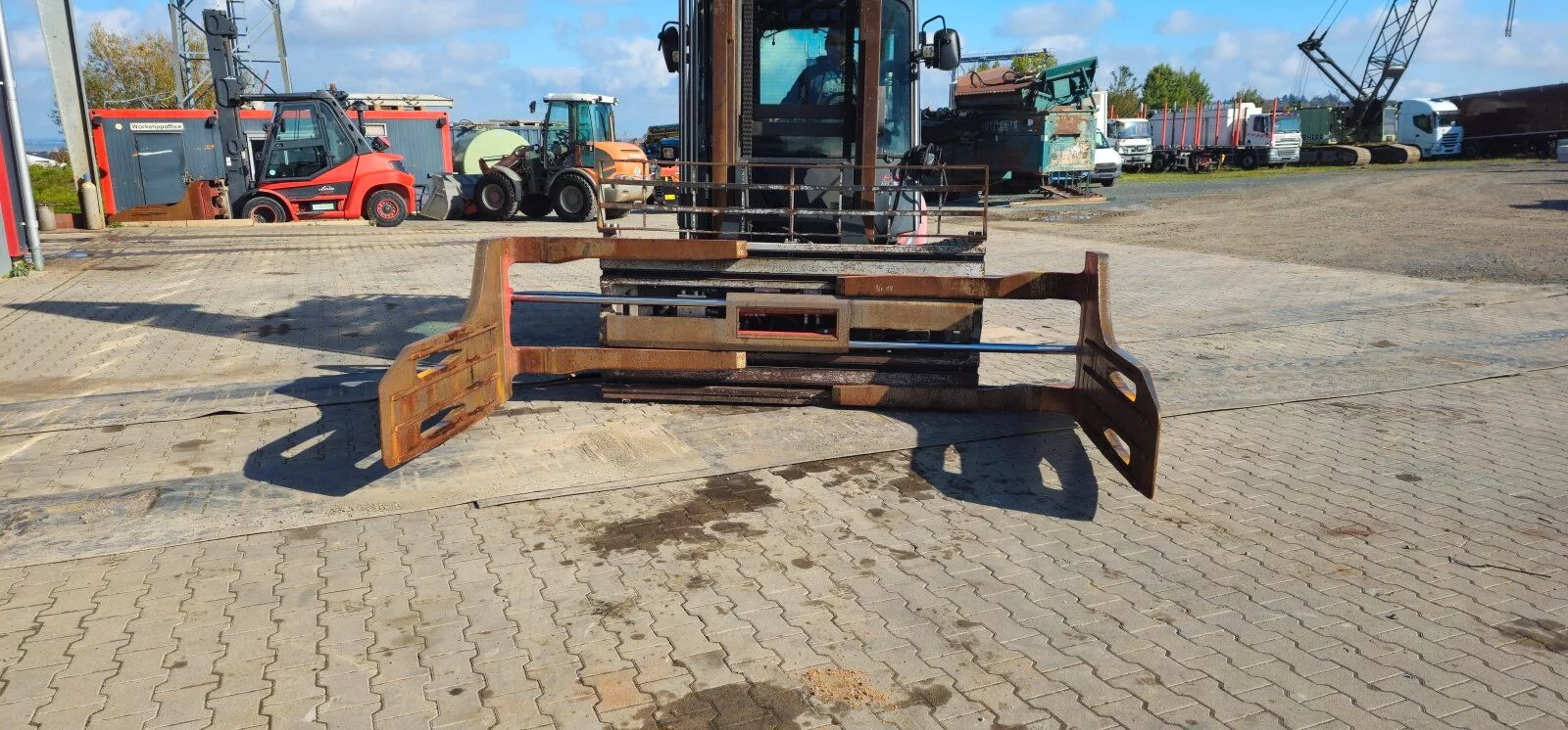 Fahrzeugabbildung Linde H80D-03/900 / 11/2020 / Frontstapler