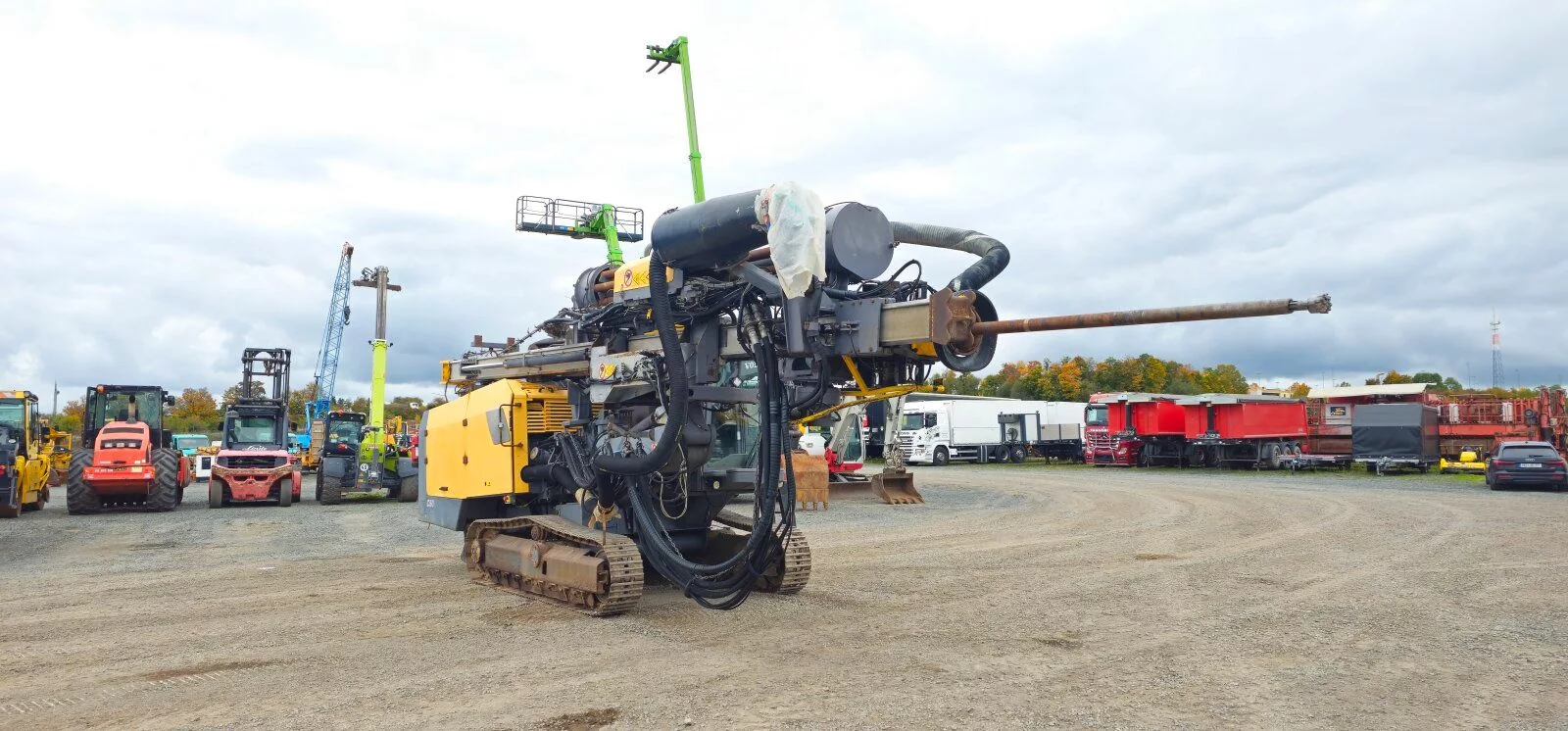Fahrzeugabbildung Atlas Copco SmartROC C50-10SF Sprenglochbohrgerät