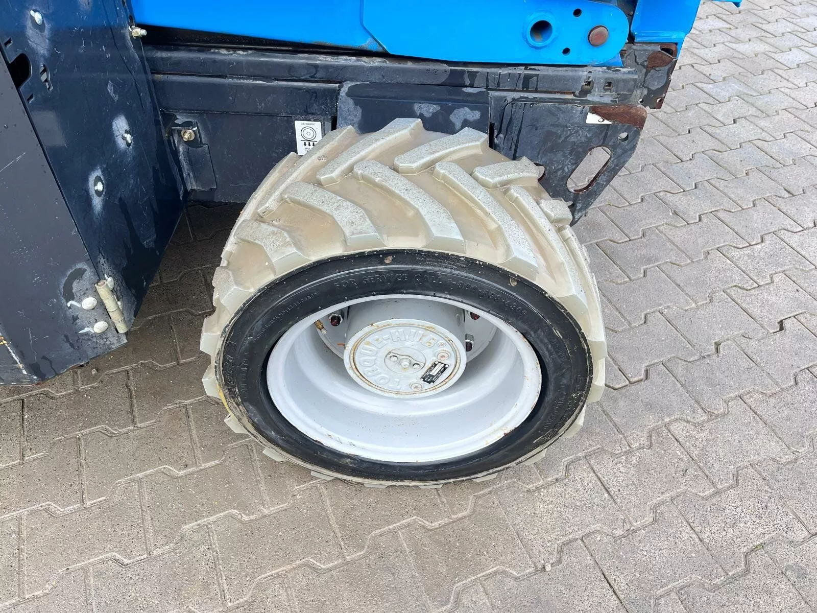 Fahrzeugabbildung Genie GS-4069 DC / Höhe 14.3 m / UVV TOP Zustand