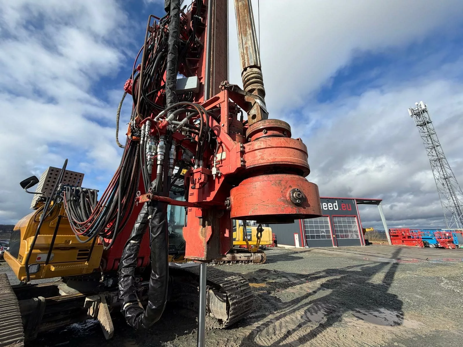 Fahrzeugabbildung Andere RH 12 inkl. Kellystange und Bohrtisch