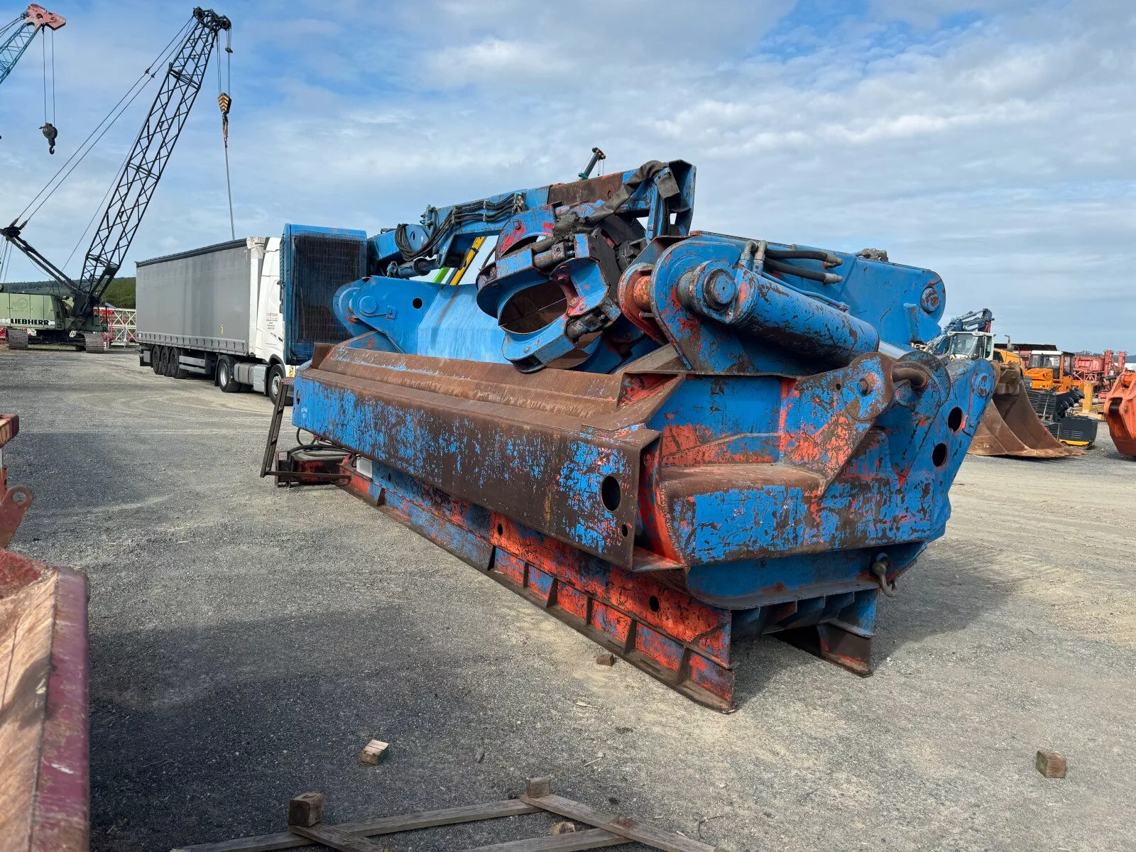 Fahrzeugabbildung Andere Hassel Ariete Schrottpresse Kran /Taurus Lefort