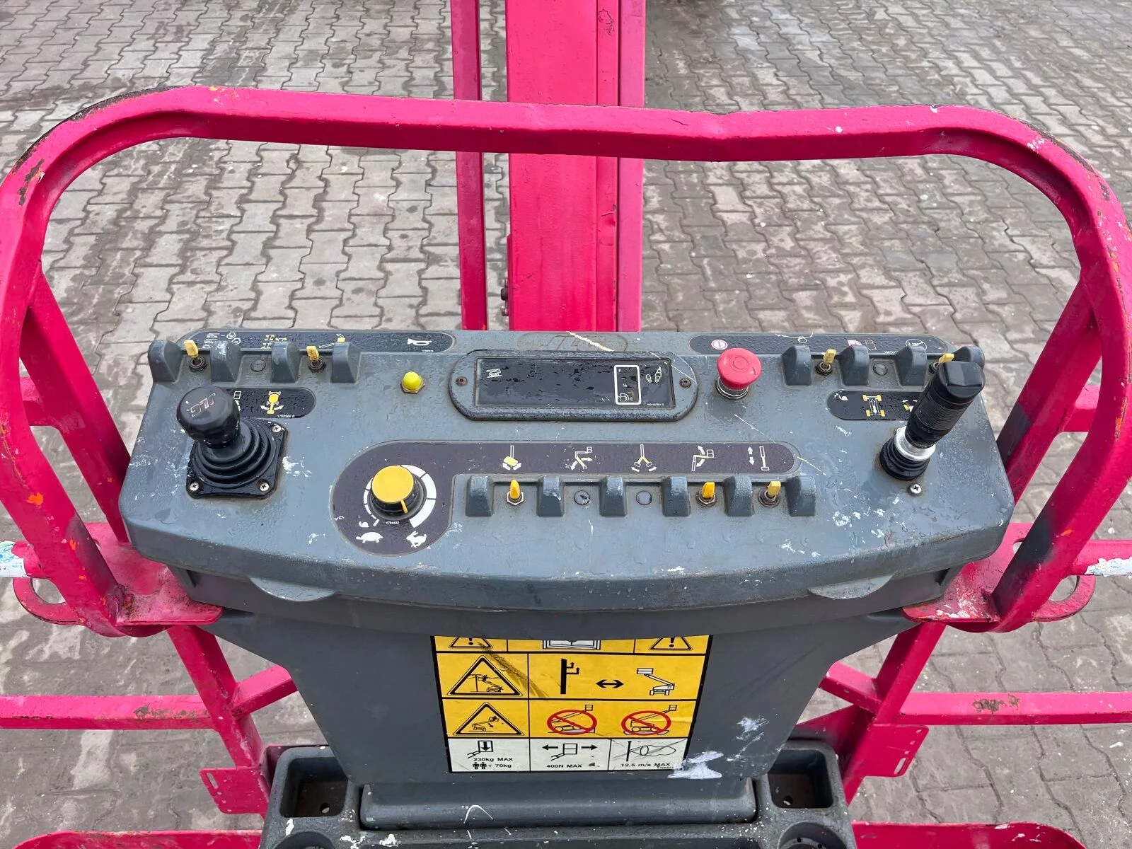 Fahrzeugabbildung JLG 460 SJ / 16 m / UVV neu / TOP ZUSTAND