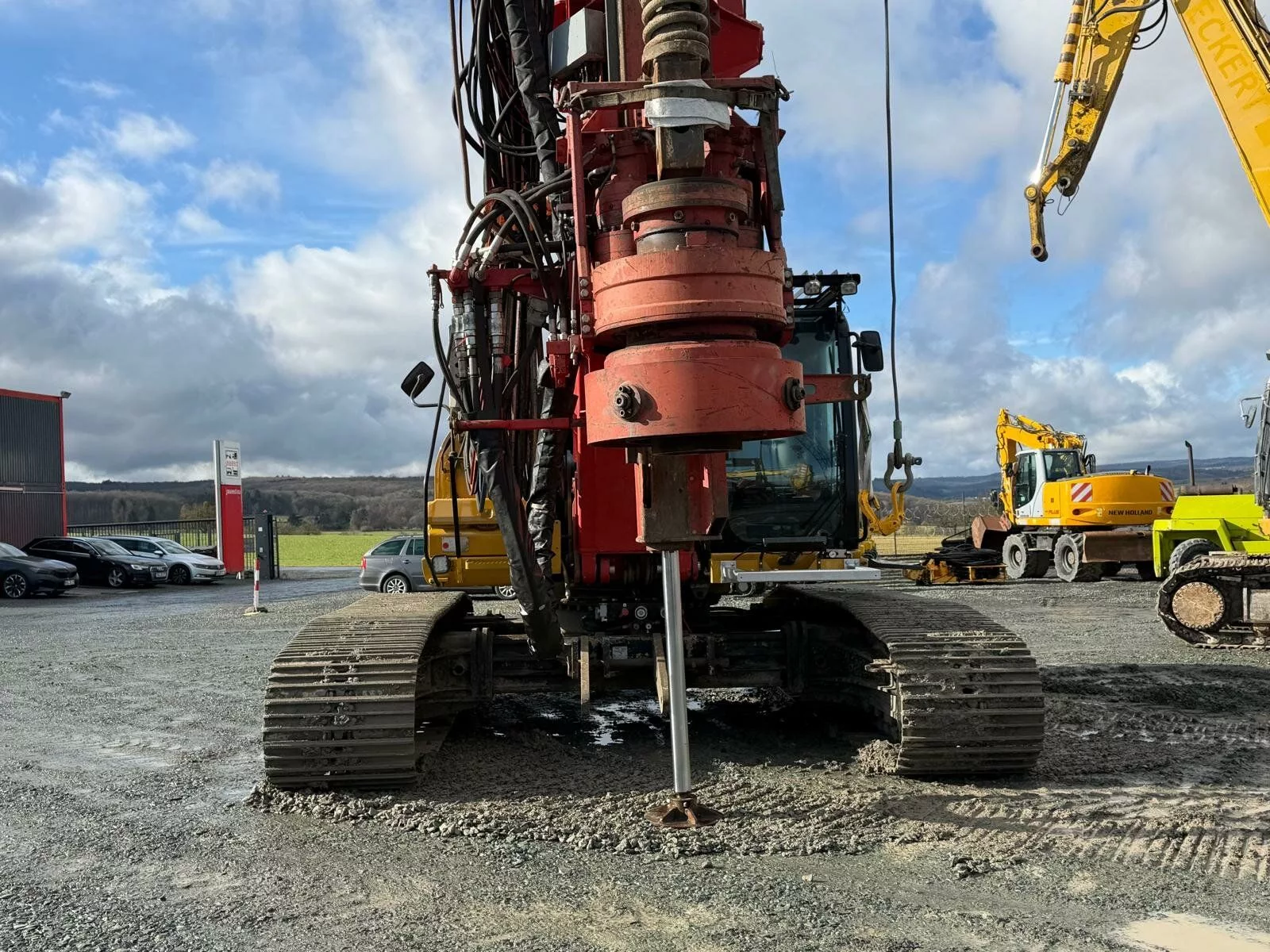 Fahrzeugabbildung Andere RH 12 inkl. Kellystange und Bohrtisch