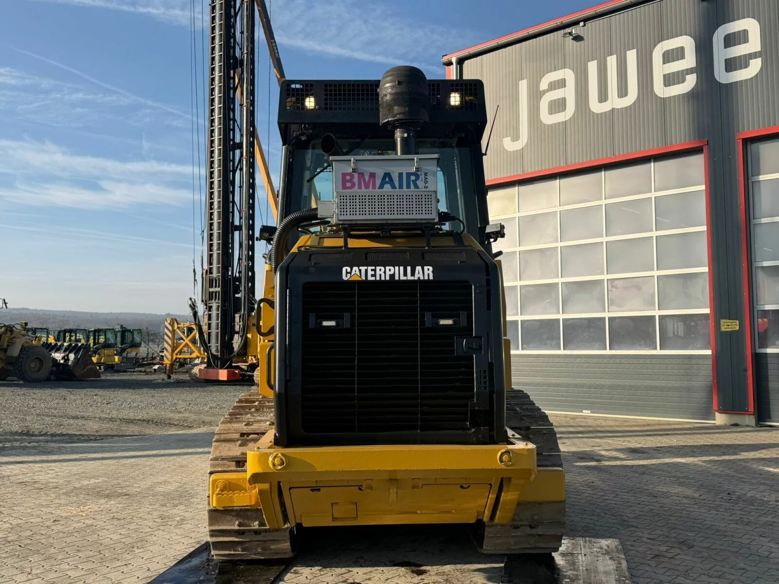 Fahrzeugabbildung CAT 963D Laderaupe / Schutz Belüftung