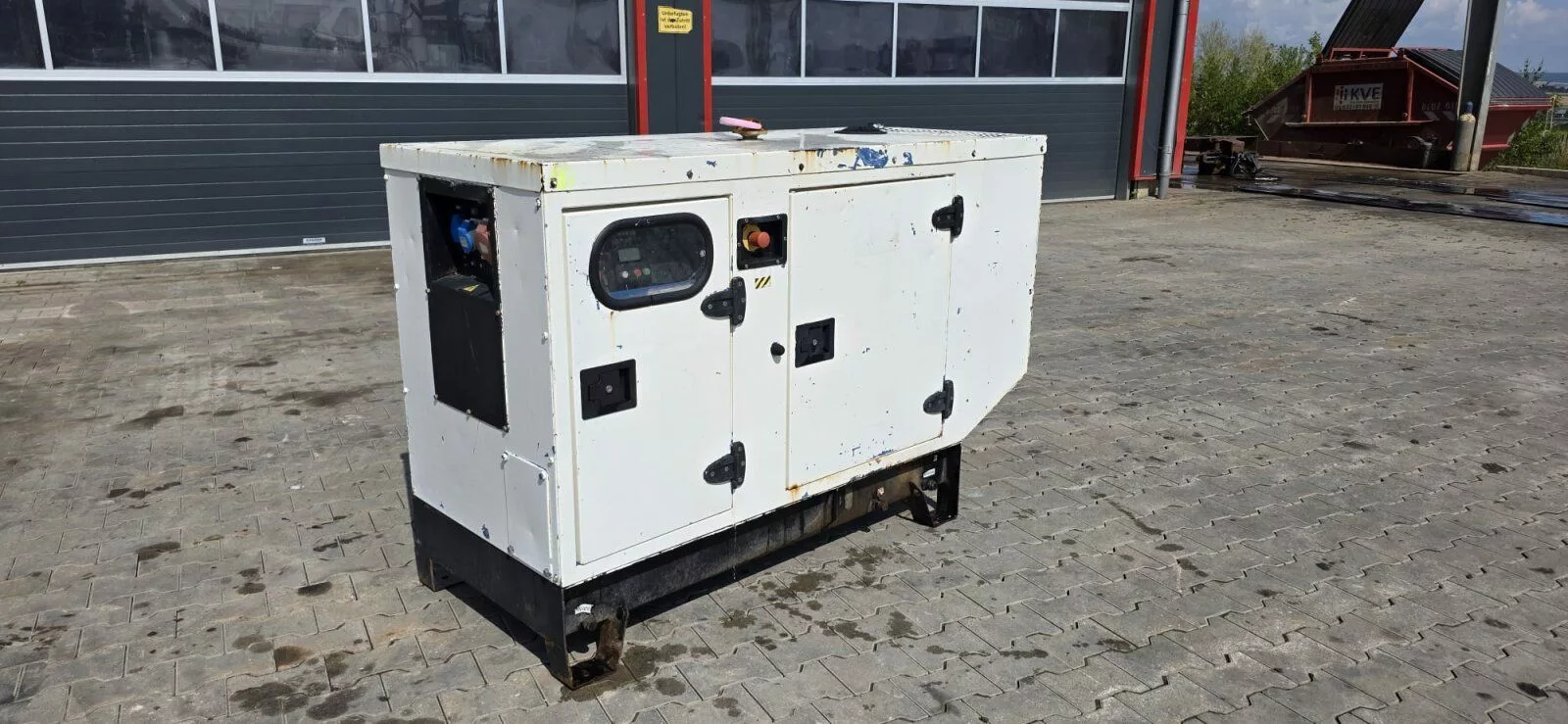 Fahrzeugabbildung Andere Nexics SDMO 15KVA 15000STDE
