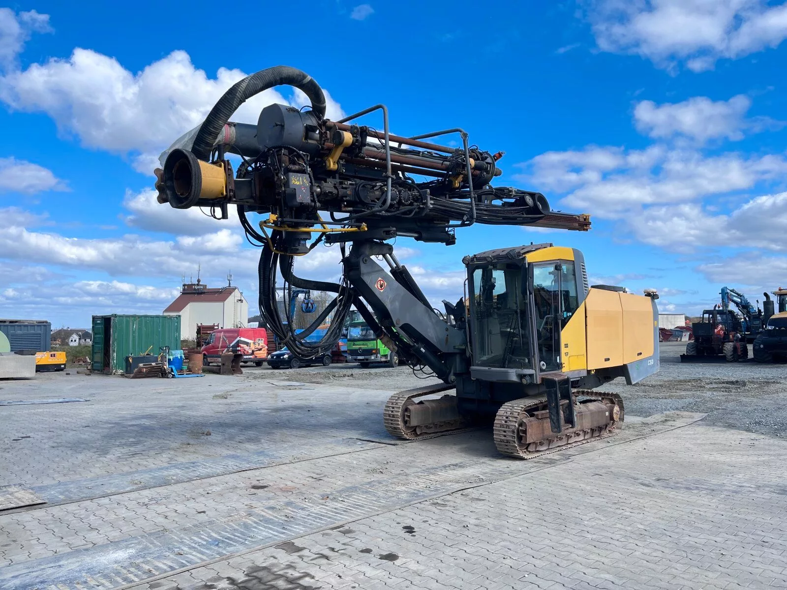 Fahrzeugabbildung Atlas Copco SmartROC C50-10SF Sprenglochbohrgerät