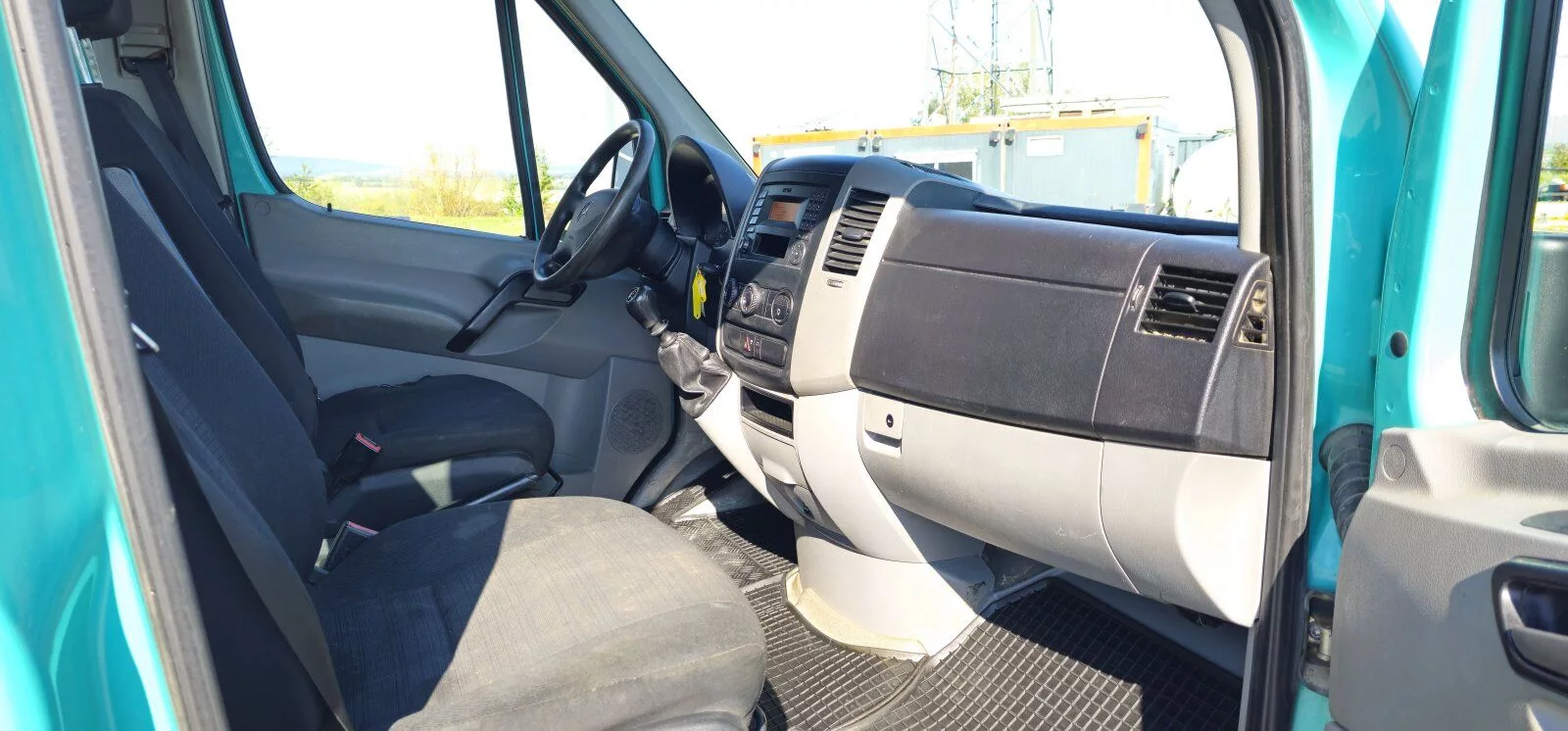 Fahrzeugabbildung Mercedes-Benz 213 CDI Sprinter II DOKA / AHK