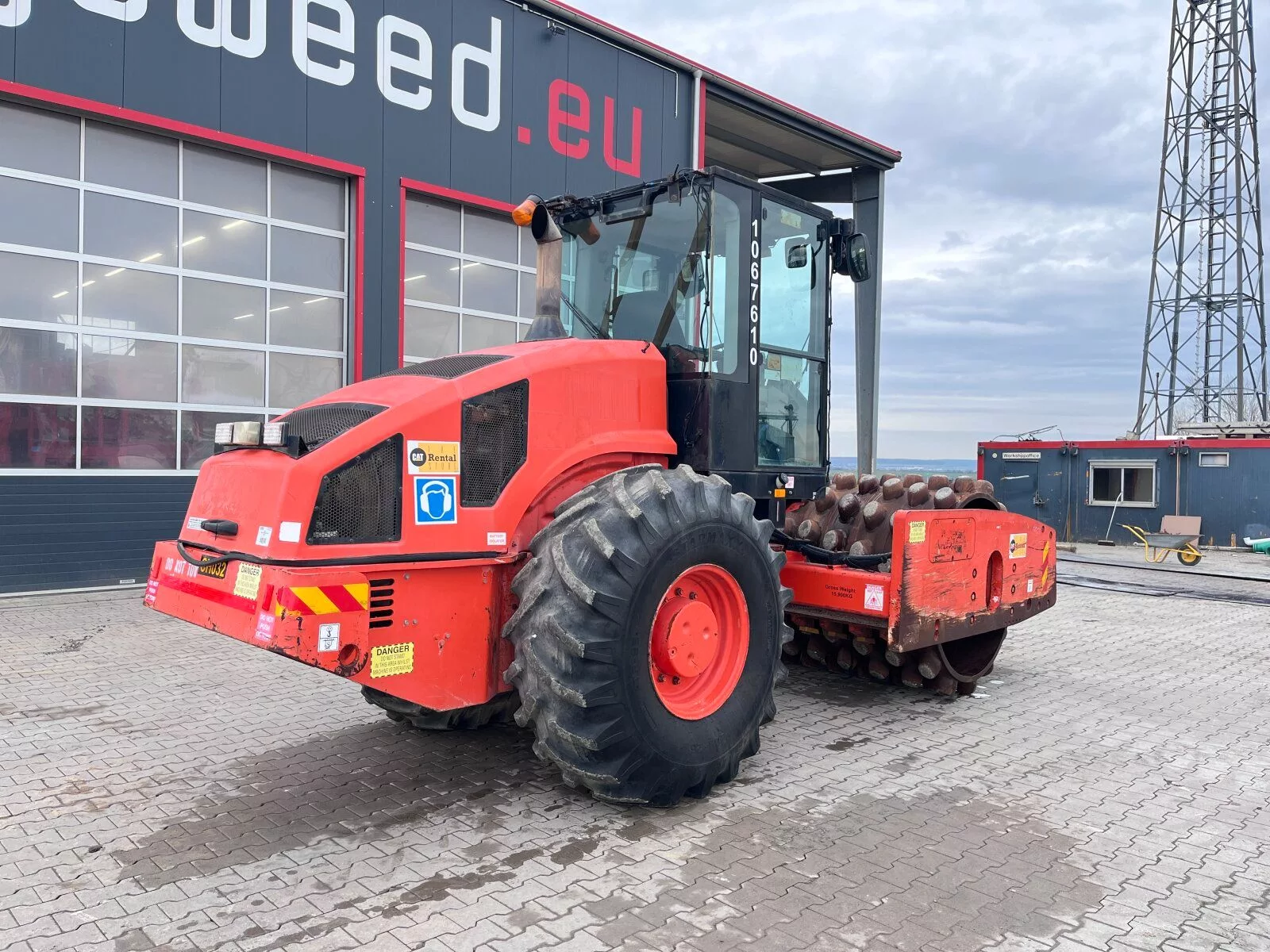 Fahrzeugabbildung CAT CP 74 Walzenzug / CS