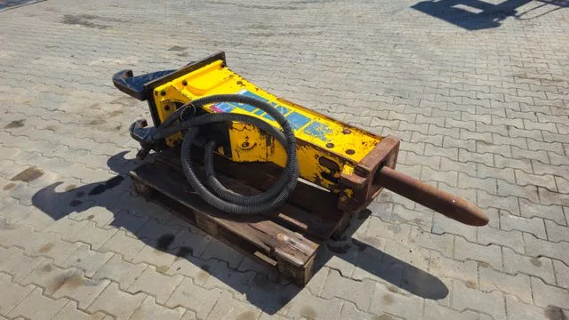 Fahrzeugabbildung Liebherr Atlas Copco - Epiroc MB 750 Abbruchhammer