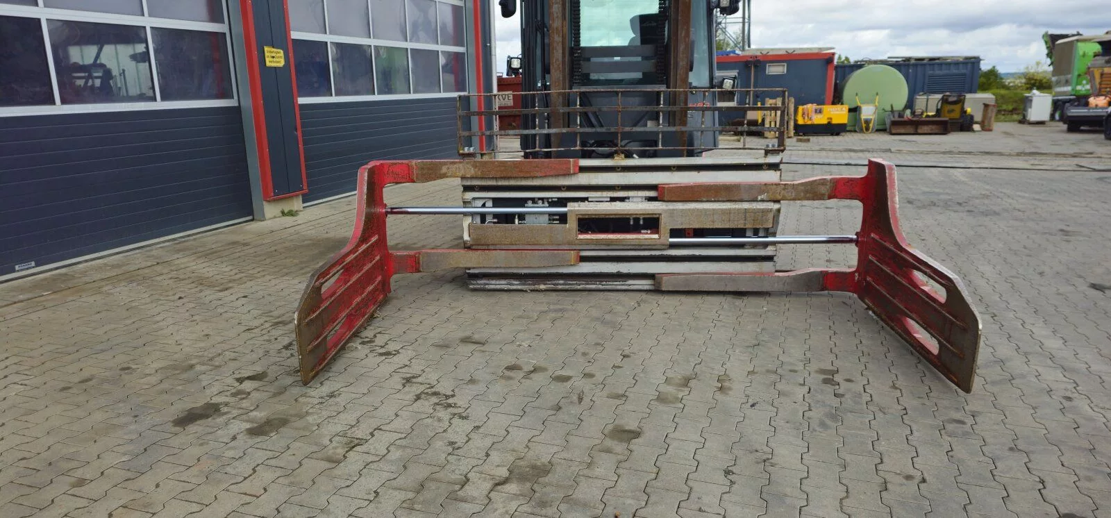 Fahrzeugabbildung Linde H 80D - 03 / 900 / Orig. 8.500 Stunde
