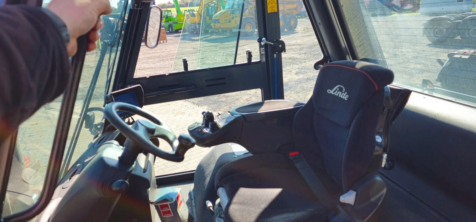 Fahrzeugabbildung Linde H80D-03/900 / 09/2020 / Frontstapler