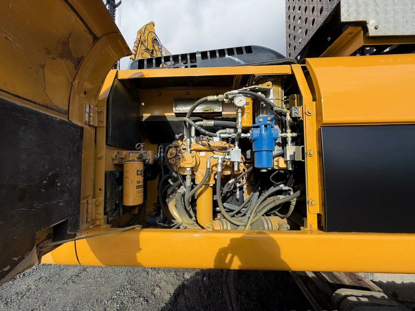 Fahrzeugabbildung Andere RH 12 inkl. Kellystange und Bohrtisch